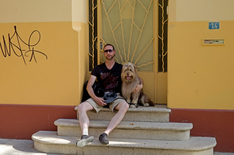 2017-06-10b Man with dog pic 2000W